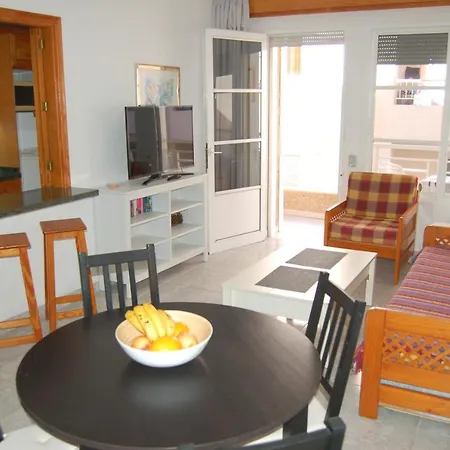 Laureles * 厄尔梅达诺